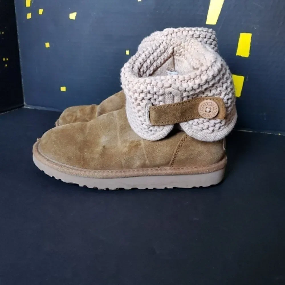 Ugg Girls Knitted and Suede Boots